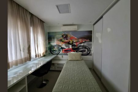 Apartamento à venda com 147m², 4 quartos e 2 vagas