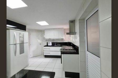 Apartamento à venda com 147m², 4 quartos e 2 vagas