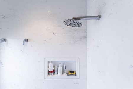 Apartamento à venda com 277m², 2 quartos e 4 vagas Apartamento à venda com 277m², 2 quartos e 4 vagasBanheiro da Suíte 1