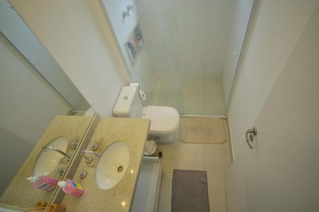 Apartamento à venda com 78m², 2 quartos e 2 vagasBanheiro da Suíte 