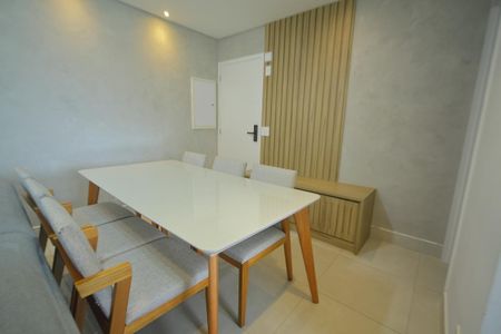 Apartamento à venda com 78m², 2 quartos e 2 vagasSala