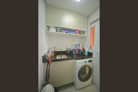 Apartamento à venda com 78m², 2 quartos e 2 vagasÁrea de Serviço