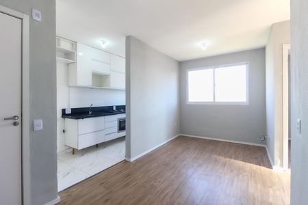 Sala de apartamento para alugar com 2 quartos, 42m² em Vila Lourdes, São Paulo