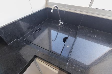 Apartamento para alugar com 42m², 2 quartos e sem vaga Apartamento para alugar com 42m², 2 quartos e sem vagaCozinha - Área de Serviço
