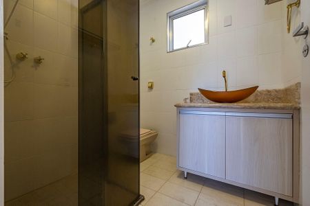 Banheiro de apartamento à venda com 2 quartos, 92m² em Pinheiros, São Paulo
