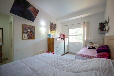 Casa à venda com 4 quartos, 345m² em Jardim Marajoara, São Paulo