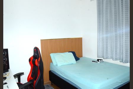 Apartamento à venda com 70m², 3 quartos e 1 vagaQuarto 2