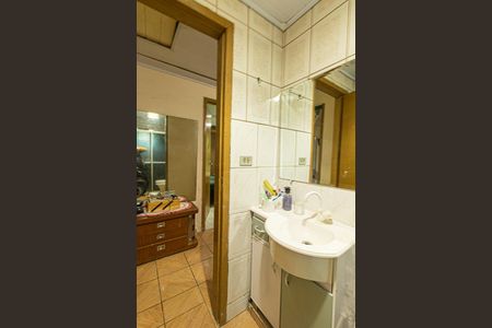 Casa à venda com 280m², 3 quartos e 1 vaga Casa à venda com 280m², 3 quartos e 1 vagaBanheiro Social