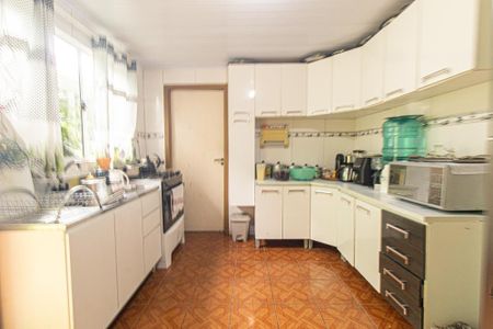 Casa à venda com 280m², 3 quartos e 1 vaga Casa à venda com 280m², 3 quartos e 1 vagaCozinha