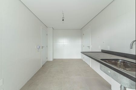 Cozinha de apartamento para alugar com 3 quartos, 142m² em Real Parque, São Paulo
