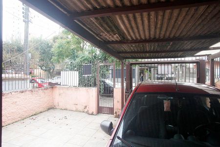 Quarto 1 Vista de casa à venda com 2 quartos, 70m² em Santana, Porto Alegre