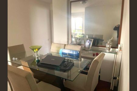 Apartamento à venda com 64m², 2 quartos e 1 vaga