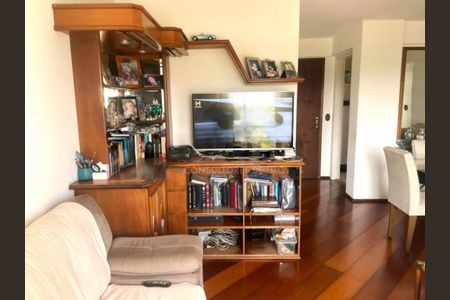 Apartamento à venda com 64m², 2 quartos e 1 vaga