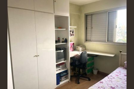 Apartamento à venda com 64m², 2 quartos e 1 vaga