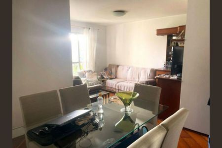 Apartamento à venda com 64m², 2 quartos e 1 vaga