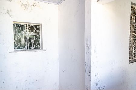 Casa para alugar com 75m², 2 quartos e sem vaga