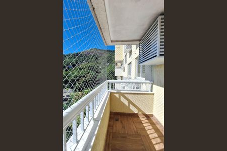 Apartamento à venda com 58m², 2 quartos e 1 vaga Apartamento à venda com 58m², 2 quartos e 1 vagaSala