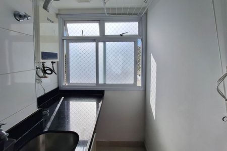 Apartamento à venda com 58m², 2 quartos e 1 vaga Apartamento à venda com 58m², 2 quartos e 1 vagaÁrea de Serviço