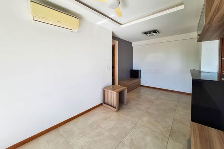 Sala de apartamento à venda com 2 quartos, 58m² em Itaipu, Niterói