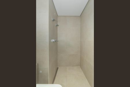 Apartamento para alugar com 186m², 3 quartos e 3 vagas Apartamento para alugar com 186m², 3 quartos e 3 vagasBanheiro da Suíte 1