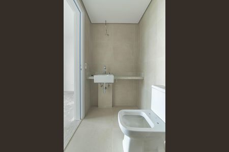 Apartamento para alugar com 186m², 3 quartos e 3 vagas Apartamento para alugar com 186m², 3 quartos e 3 vagasBanheiro da Suíte 1