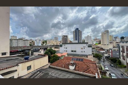 Apartamento à venda com 54m², 1 quarto e 2 vagas