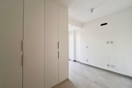 Apartamento para alugar com 120m², 3 quartos e sem vaga Apartamento para alugar com 120m², 3 quartos e sem vagaQuarto 1