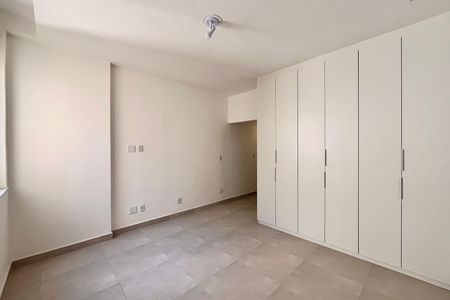 Apartamento para alugar com 120m², 3 quartos e sem vaga Apartamento para alugar com 120m², 3 quartos e sem vagaSuite