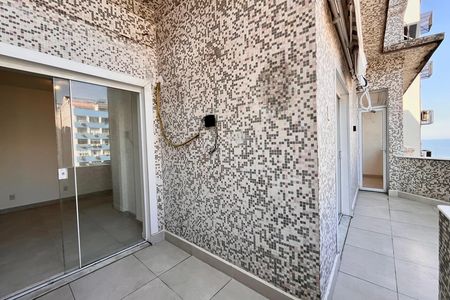 Apartamento para alugar com 120m², 3 quartos e sem vaga Apartamento para alugar com 120m², 3 quartos e sem vagaVaranda