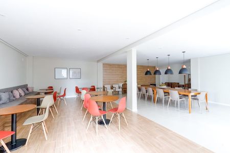 Apartamento para alugar com 38m², 2 quartos e sem vagaÁrea comum