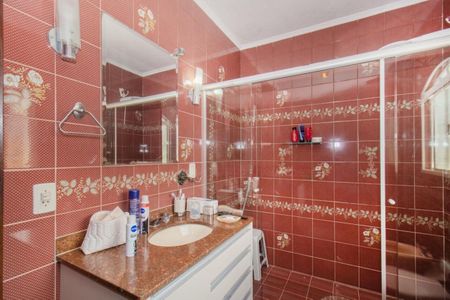 Casa à venda com 265m², 3 quartos e 3 vagas
