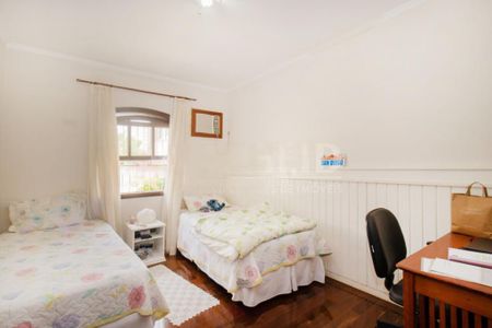 Casa à venda com 3 quartos, 265m² em Santo Amaro, São Paulo