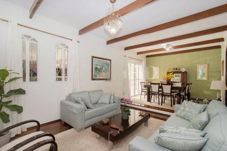 Casa à venda com 3 quartos, 265m² em Santo Amaro, São Paulo