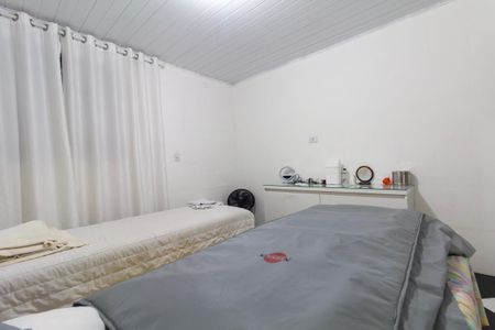 Casa à venda com 101m², 4 quartos e 3 vagas Casa à venda com 101m², 4 quartos e 3 vagasCasa 1 - Quarto 2