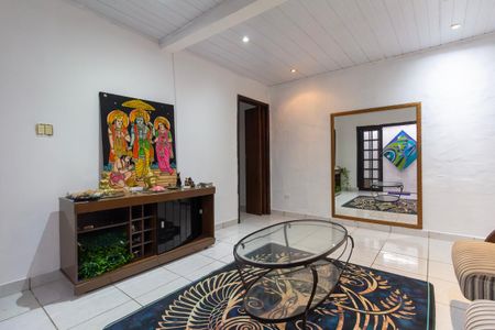 Casa 1 - Sala de casa à venda com 7 quartos, 101m² em Jardim Ponte Rasa, São Paulo