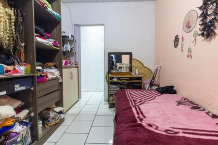 Casa à venda com 101m², 4 quartos e 3 vagas Casa à venda com 101m², 4 quartos e 3 vagasCasa 2 - Quarto 2