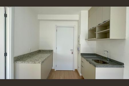 Cozinha de kitnet/studio para alugar com 1 quarto, 25m² em Pinheiros, São Paulo