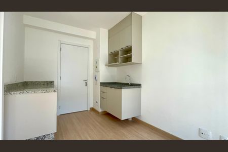 Sala de kitnet/studio para alugar com 1 quarto, 25m² em Pinheiros, São Paulo