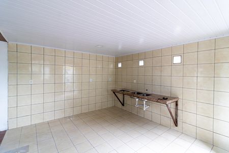 Casa à venda com 140m², 2 quartos e 2 vagas Casa à venda com 140m², 2 quartos e 2 vagasCozinha