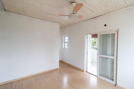 Casa à venda com 140m², 2 quartos e 2 vagas Casa à venda com 140m², 2 quartos e 2 vagasSuíte