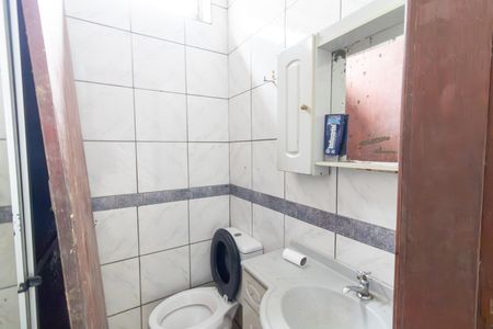Casa à venda com 140m², 2 quartos e 2 vagas Casa à venda com 140m², 2 quartos e 2 vagasBanheiro de serviço