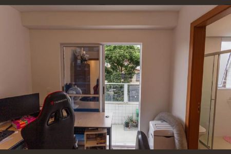 Foto 06 de apartamento à venda com 2 quartos, 60m² em Sagrada Família, Belo Horizonte