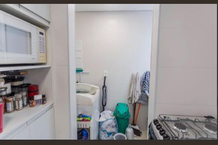 Foto 07 de apartamento à venda com 2 quartos, 60m² em Sagrada Família, Belo Horizonte