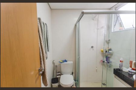 Foto 05 de apartamento à venda com 2 quartos, 60m² em Sagrada Família, Belo Horizonte