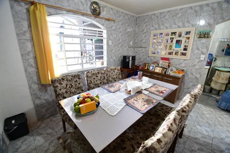 Casa à venda com 91m², 3 quartos e 2 vagasSala de Jantar