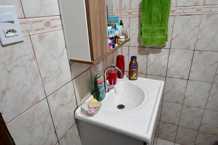Casa à venda com 91m², 3 quartos e 2 vagasBanheiro Social