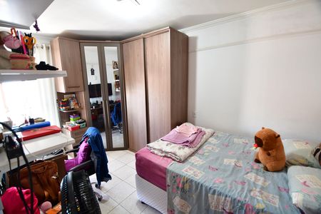 Casa à venda com 91m², 3 quartos e 2 vagasQuarto 2
