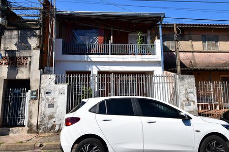 Casa à venda com 91m², 3 quartos e 2 vagasFachada