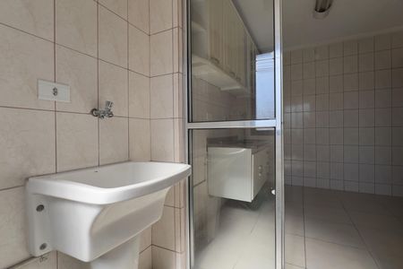 Apartamento à venda com 65m², 2 quartos e 1 vaga Apartamento à venda com 65m², 2 quartos e 1 vagaCozinha e Área de Serviço