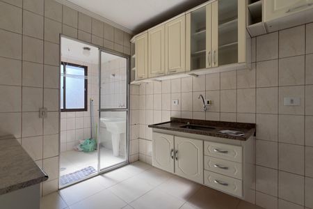 Apartamento à venda com 65m², 2 quartos e 1 vaga Apartamento à venda com 65m², 2 quartos e 1 vagaCozinha e Área de Serviço